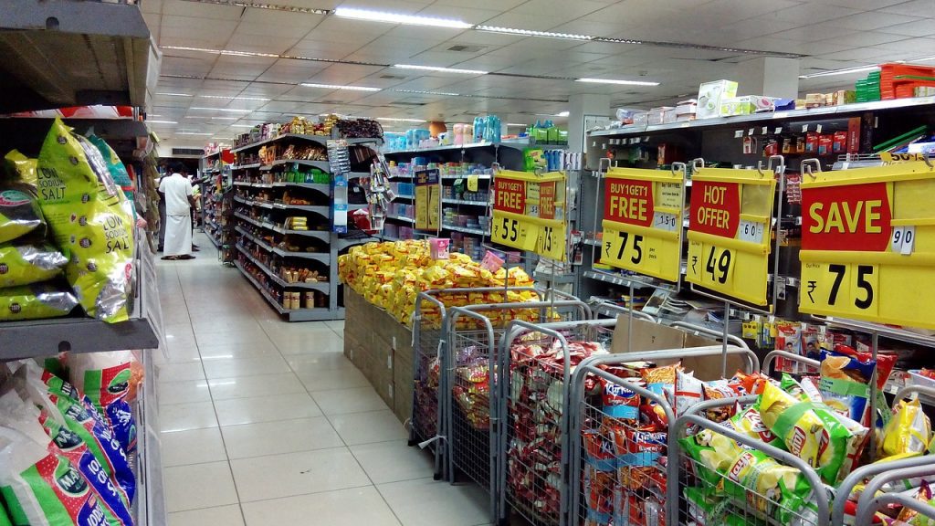 How to Save Money on Groceries Every Month