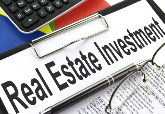 Investing in Stocks vs Real Estate