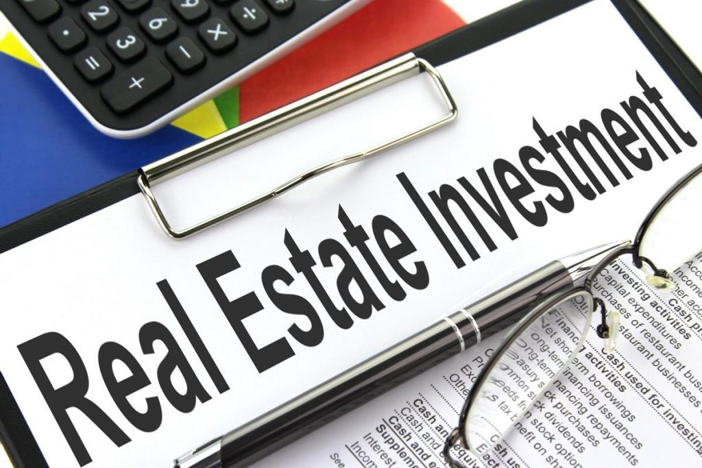 Investing in Stocks vs Real Estate