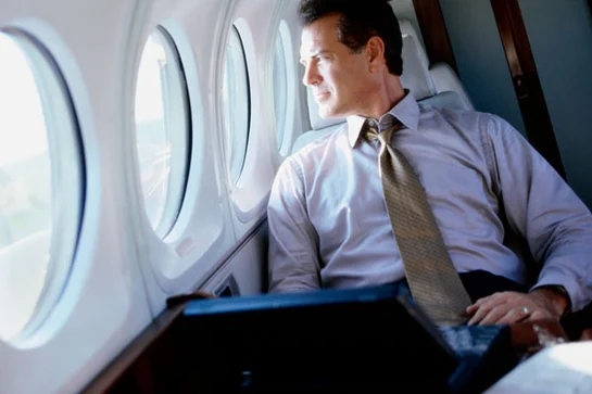 Tips for Managing a Successful Budget While Traveling